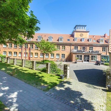 Hotel Hafenresidenz Штральзунд Экстерьер фото
